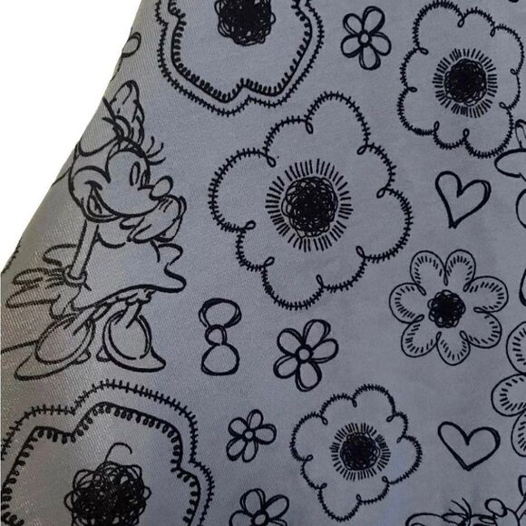 LuLaRoe XXS Perfect Tee • Disney’s Minnie Mouse • Purple • Rare Print • BNWT - Picture 6 of 12